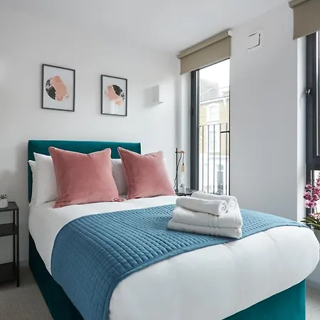 Hammersmith Mews By Viridian Apartments London Exterior photo